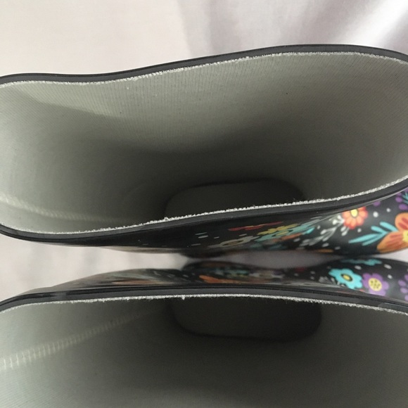 ⚡️ FLASH - Black floral rain boots - Picture 6 of 7